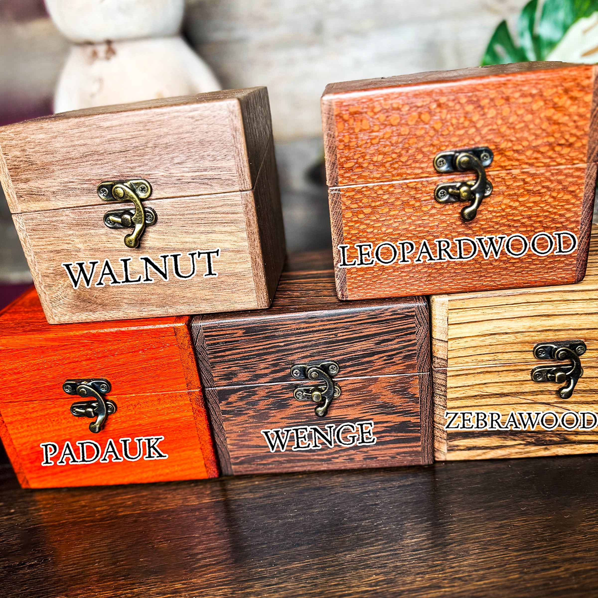 CUSTOM WATCH BOXES