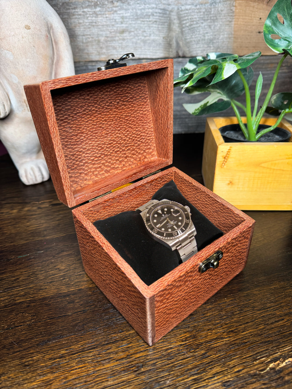 CUSTOM WATCH BOXES